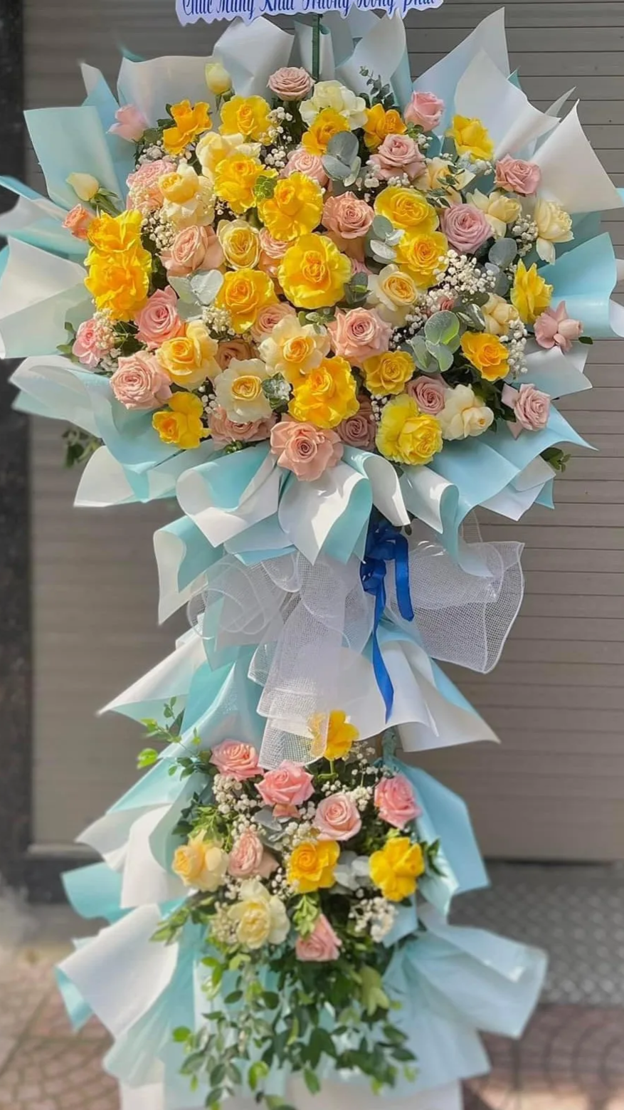 Kệ hoa chúc mừng, khai trương hồng phát