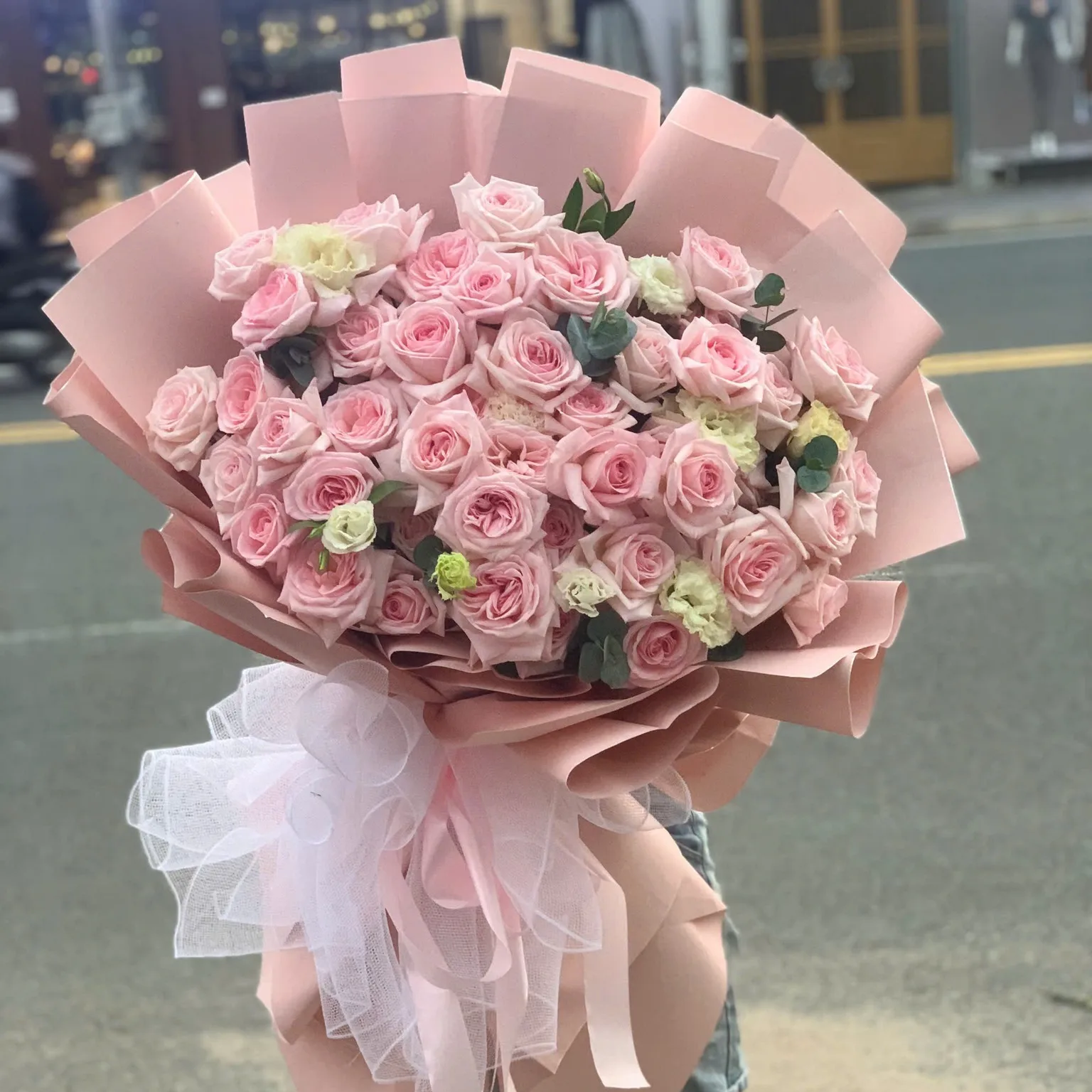 Bó hoa hồng dịu dàng tặng sinh nhật người yêu, người thân