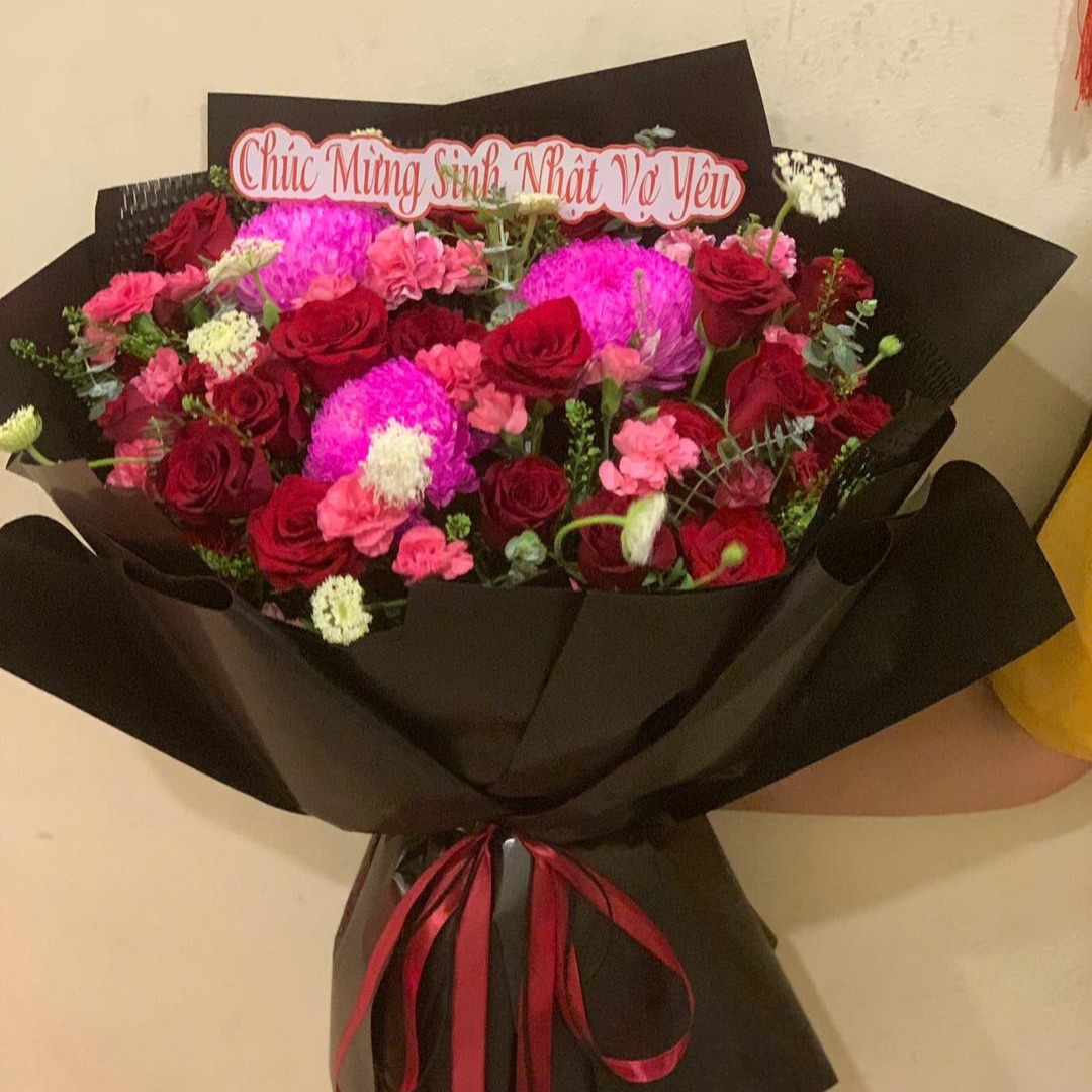 Bó hoa chúc mừng sinh nhật vợ yêu